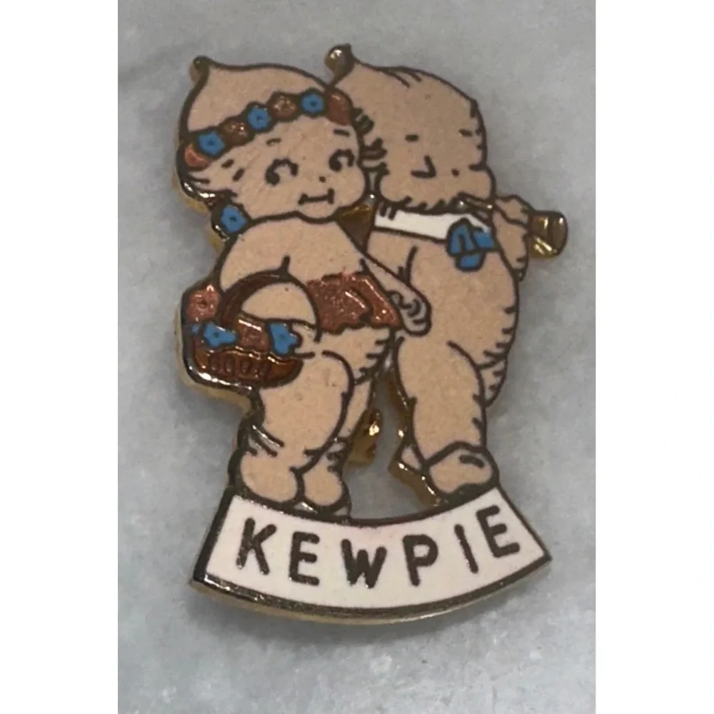 Vintage Kewpie Doll Enamel Pin Gold Tone Two Characters Taiwan Retro Brooch